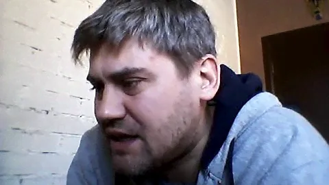 Пророческое стихотворение 2015 года. "Весеннее обострение".  Автор и исполнитель Андрей Аверьянов.