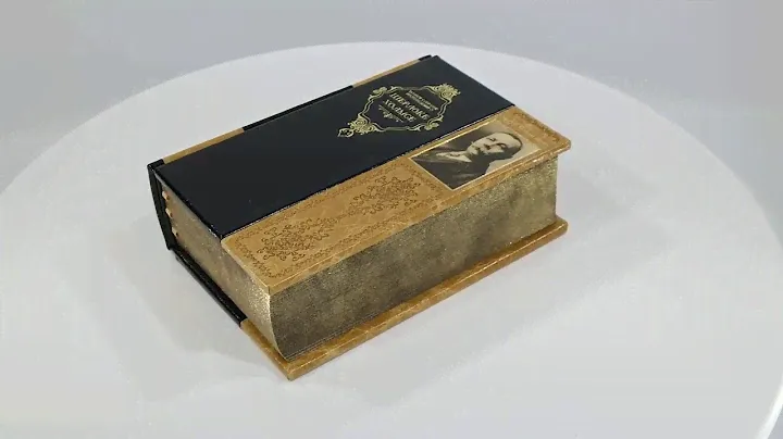Подарочная книга в кожаном переплете "Полное собрание сочинений о Шерлоке Холмсе", А.Конан Дойл